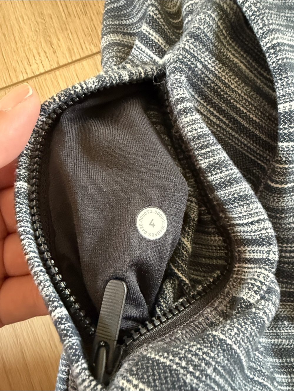 Lululemon Hooded Define Jacket Heathered Navy White Stripe Size 4 - Picture 6 of 6
